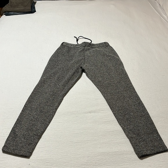 Mauvais Zig Zag Pleated Pants-30*30, cropped fit - Picture 3 of 3